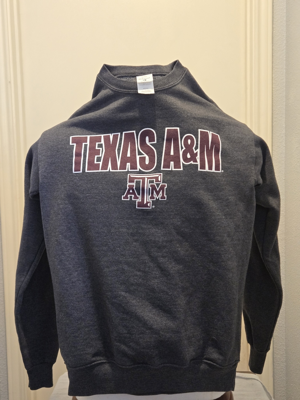 Hanes, Texas A&M crewneck sweatshirt, Small